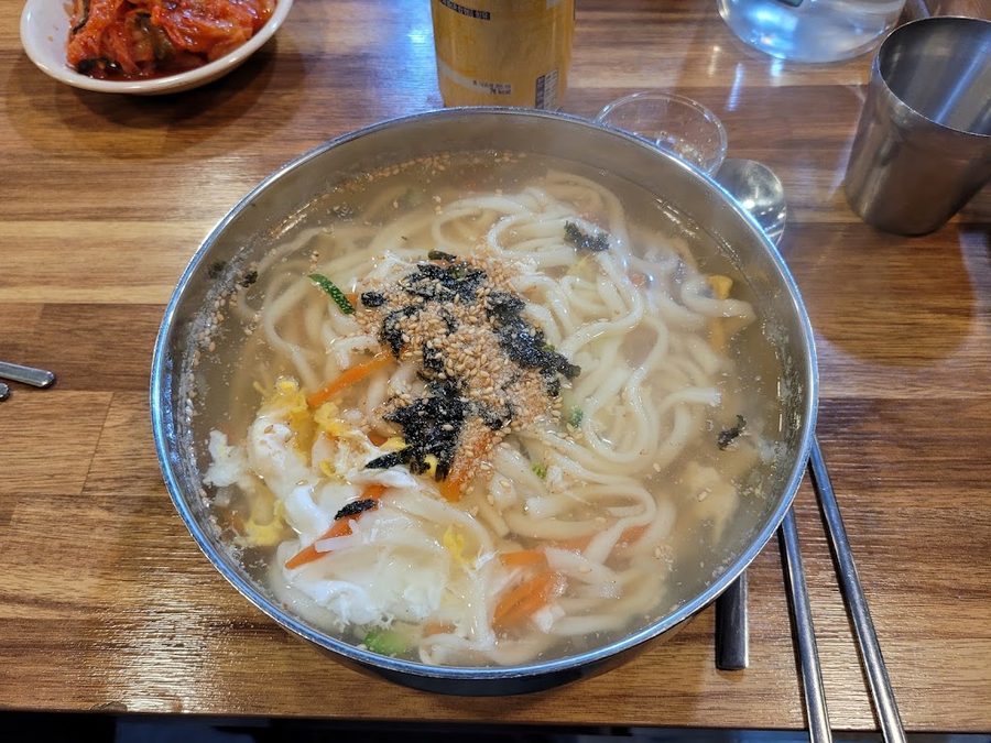 Gongneungdong Wonjo Myeolchi Guksu Maetan Branch