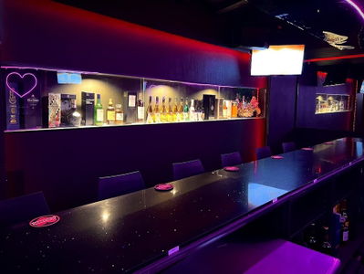 K-pop karaoke bar APINK(エイピンク)