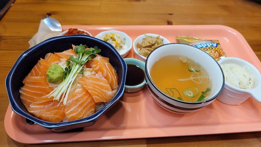 Golmok Kkeuteseo Uljip