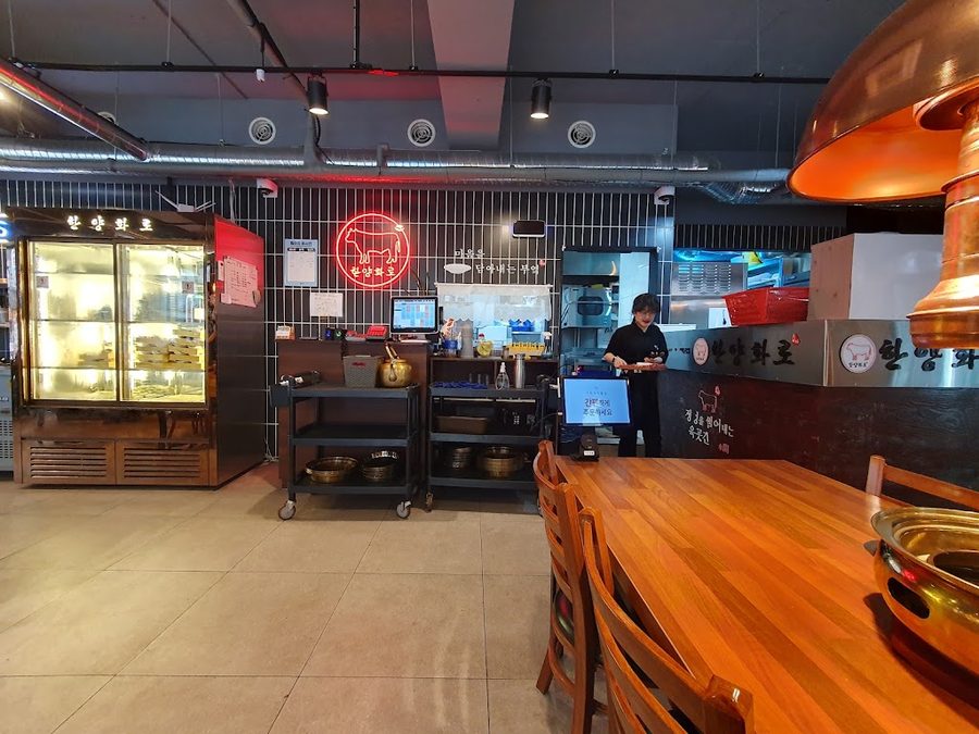 Hanyang Charcoal Grill Jamsil Saenae Branch