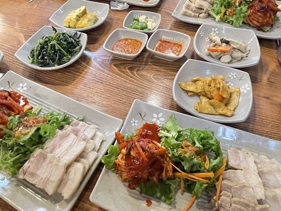 Hyeonggawon Bossam Jokbal