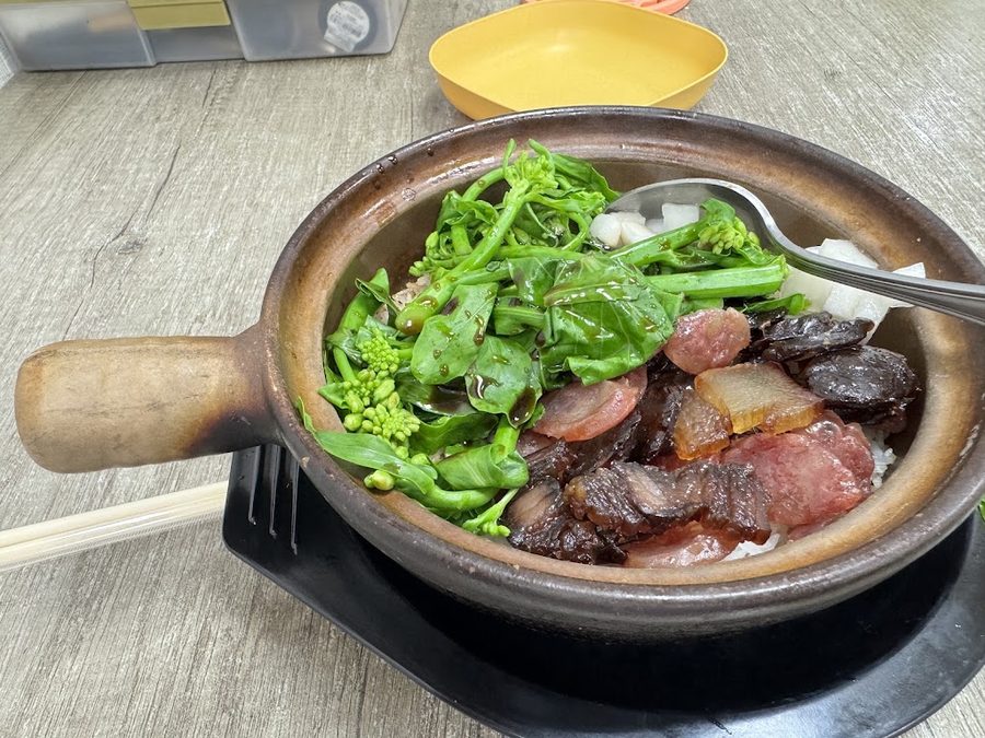 賀加小吃店|藥燉排骨、煲仔飯