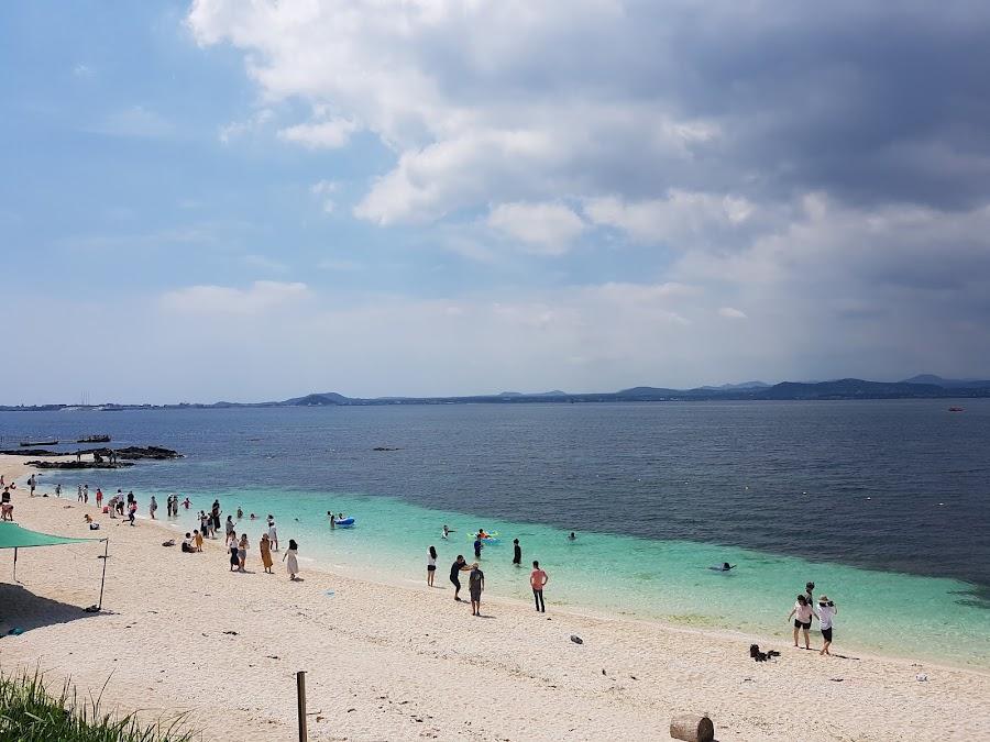 Hongjodangoe (Coralsand beach)