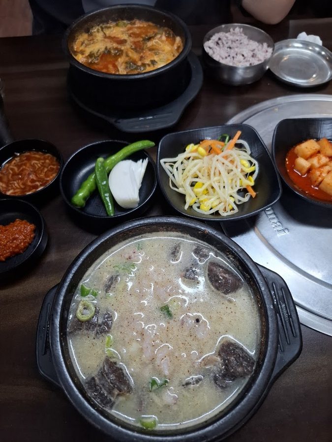 Seolgane Gamjatang Sundae Guk