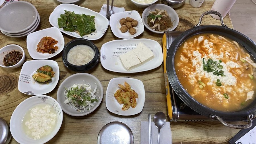 Gohyang Sancheon Chodang Sundubu