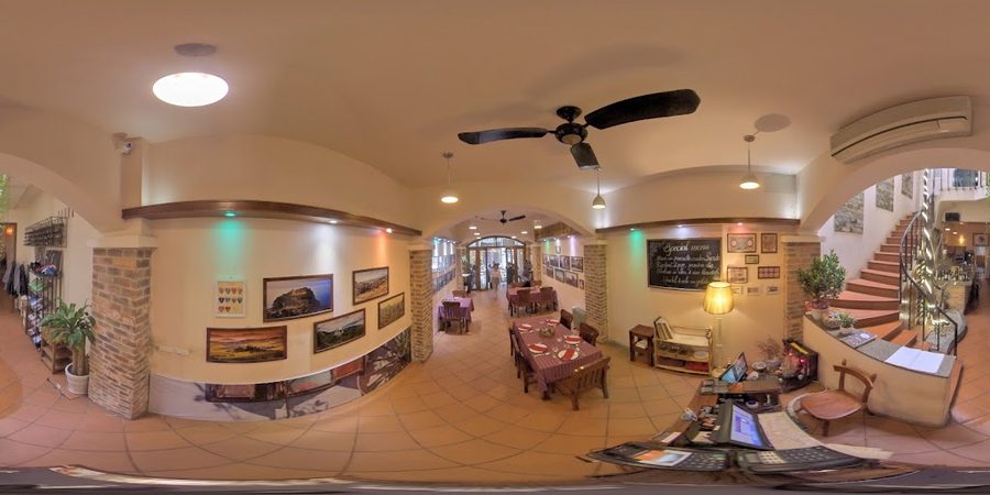 Luna d'Autunno - Italian Pizzeria & Restaurant