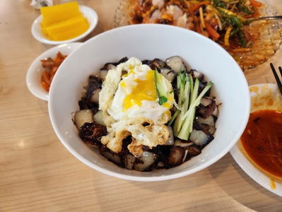 Owner Chef by Jinseon