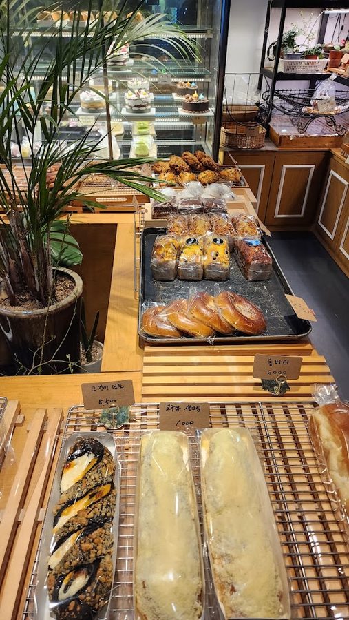 Noble Bakery