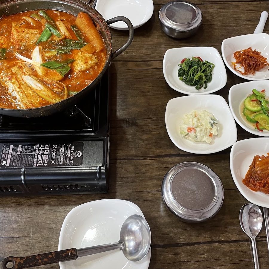 鎭安食堂