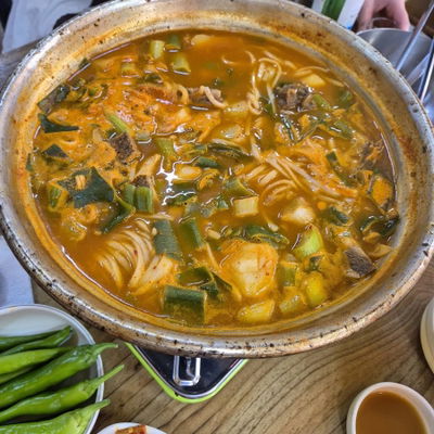 Eunjeong Gamjatang & Dwaeji Gukbap Suseong Branch
