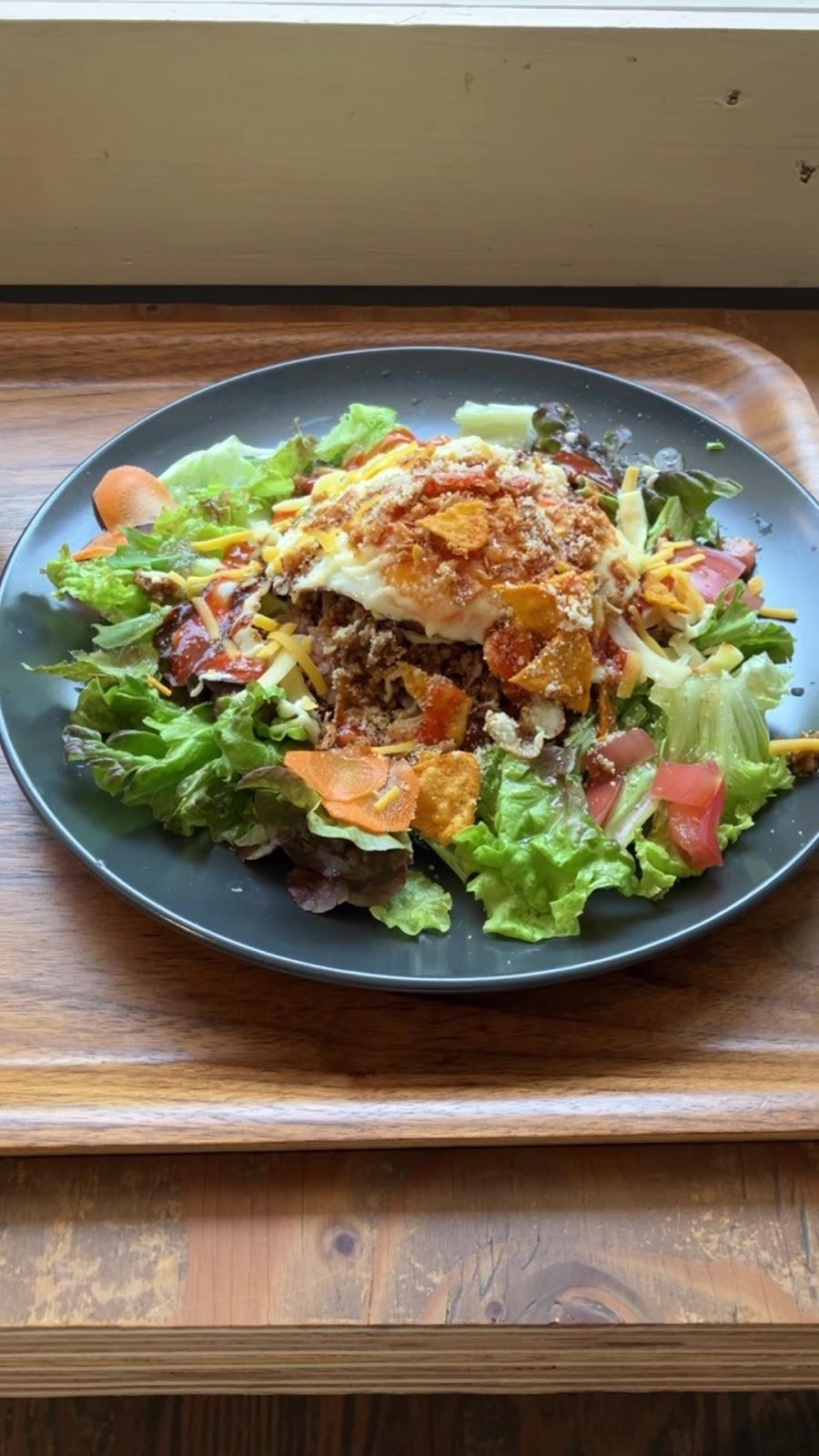 R · J CAFE (Earl Jay Cafe)
