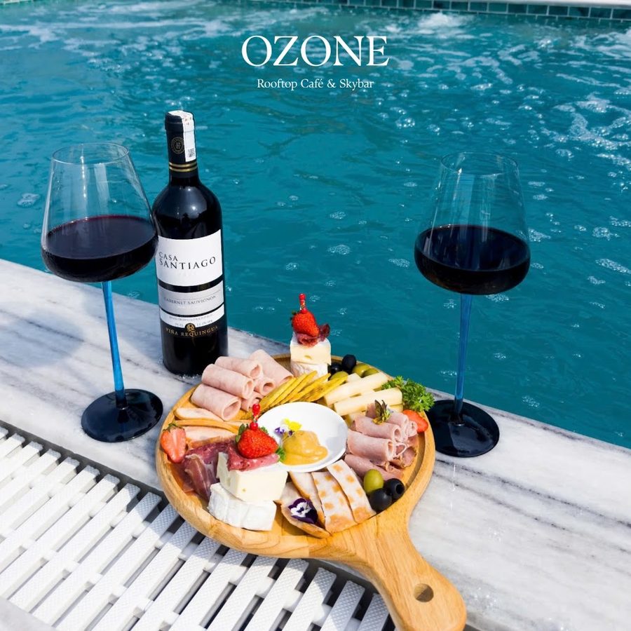 Ozone Sky Lounge & Restaurant Hanoi