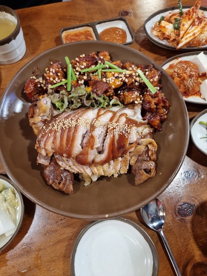 The Most Delicious Jokbal Jangseungpo Branch