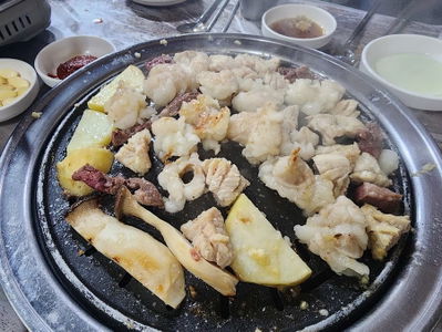 Daejeong Yanggopchang Singwan
