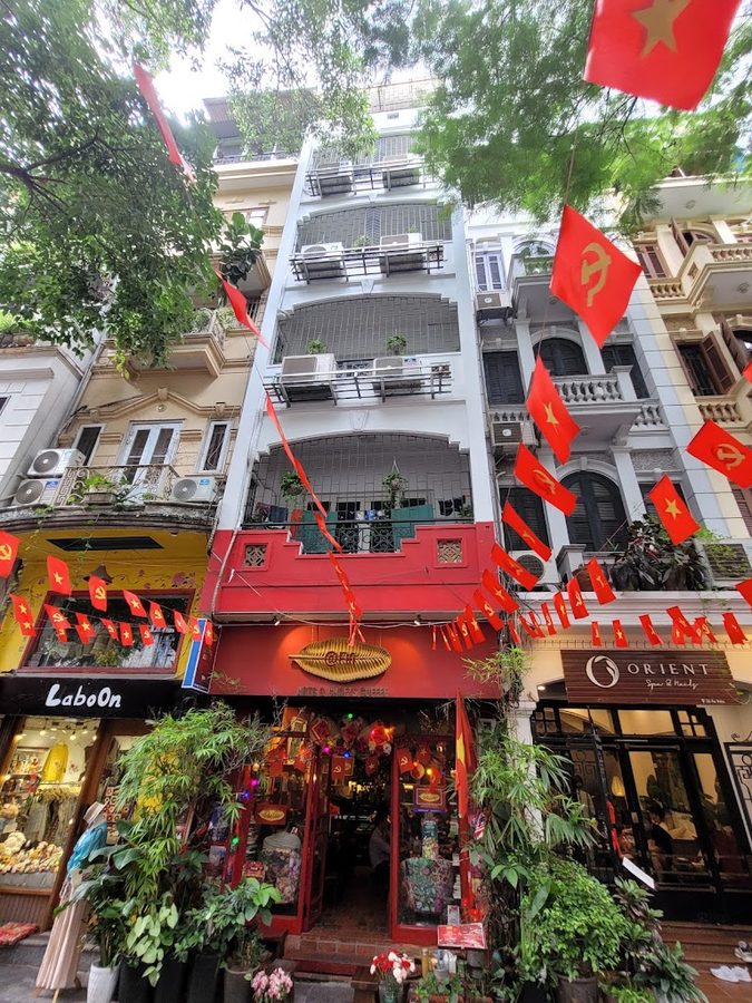 Scentral Hotel