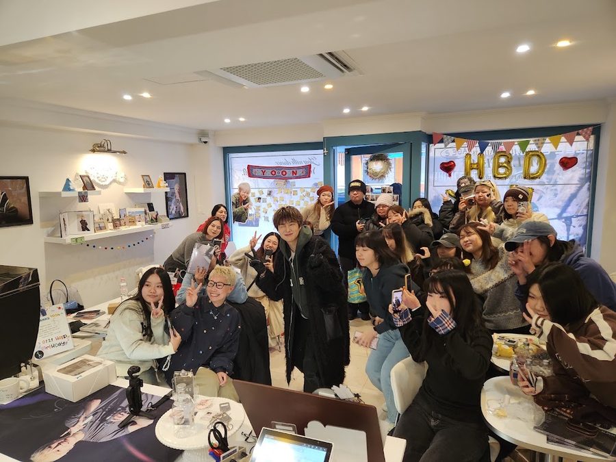 CAFE BITE ME
