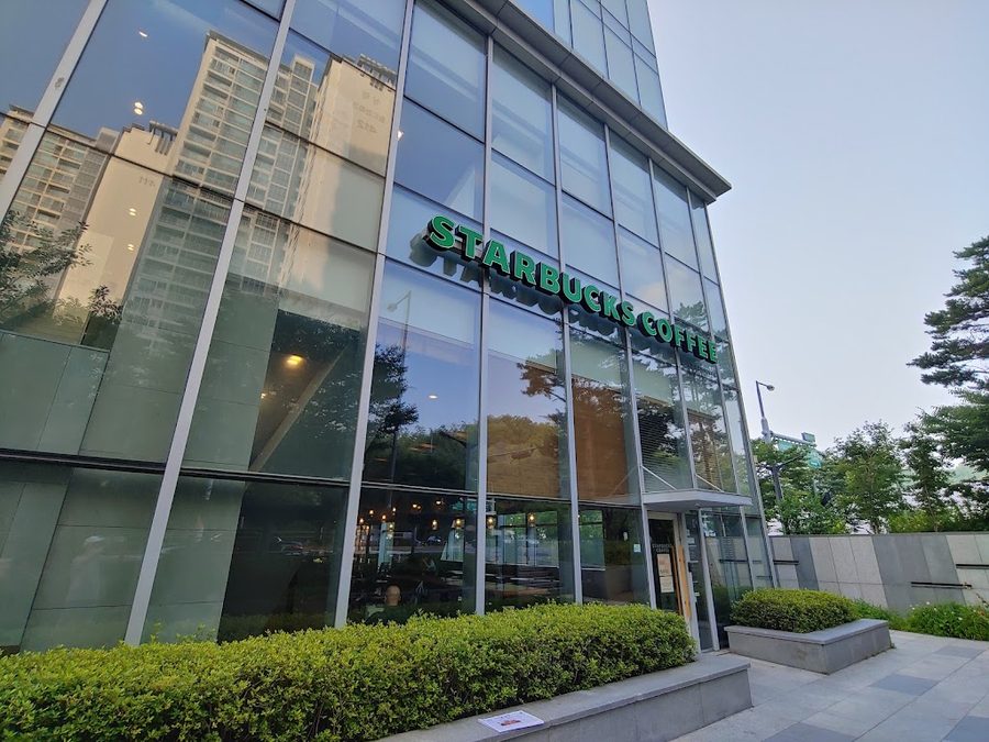 Starbucks Sangam Digital Cube