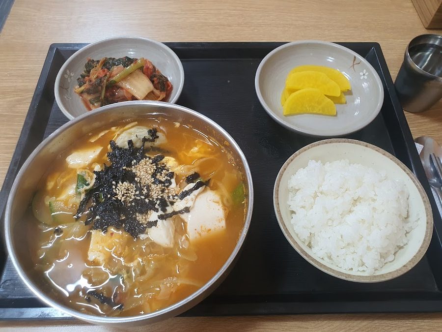 Gupo Guksu Amsa Branch
