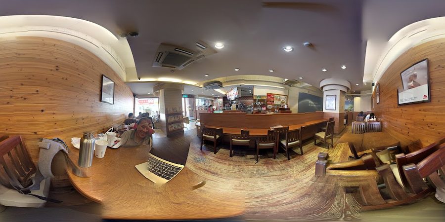 MOS BURGER Roosevelt Road Shop
