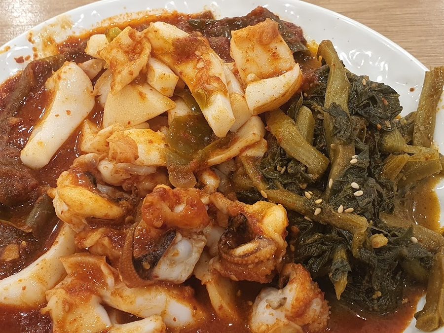 김명태굴국밥솥밥창동점