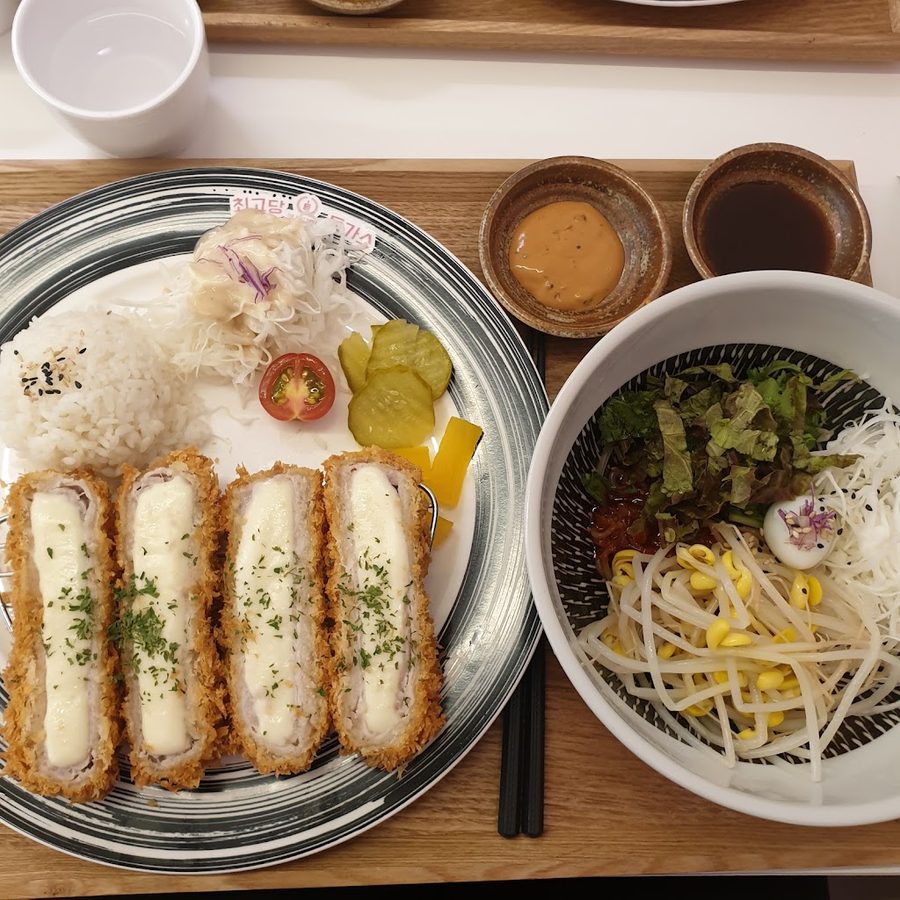 Choegodang Donkatsu Konkuk University Branch