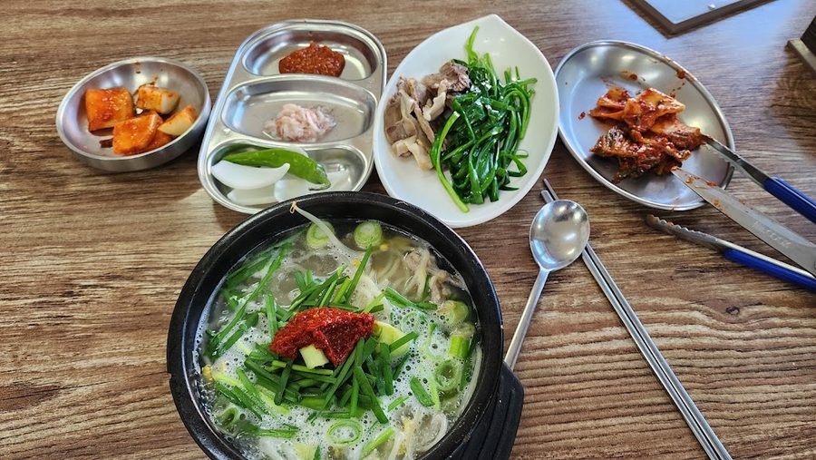 Hyangchon Gukbap