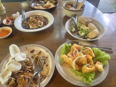 Cafe Tahu