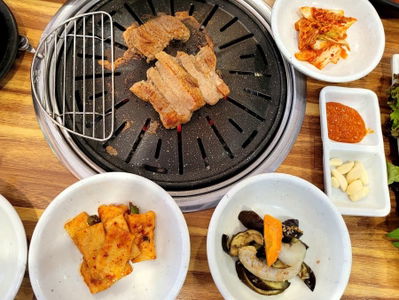 Jeongdam Charcoal Pork Galbi