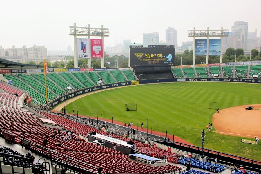 Jamsil Auxiliary Stadium