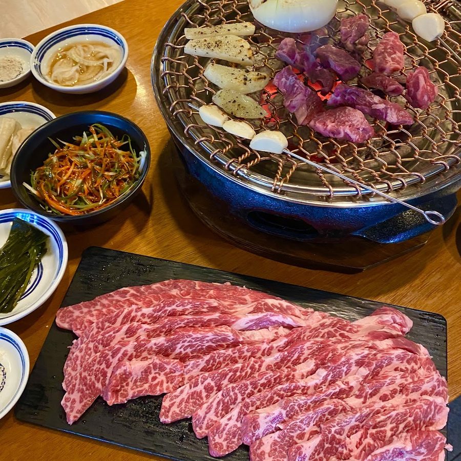 Hanokjip Yukgotgan