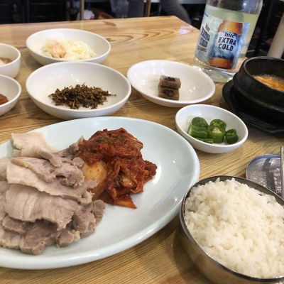 奶奶菜包肉