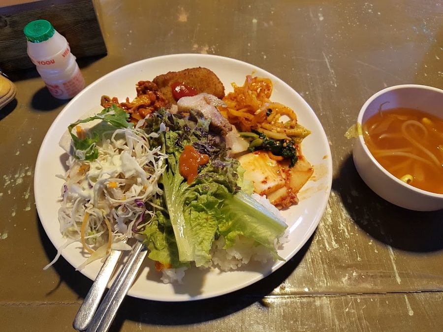 Yonggaekjan Dakbal