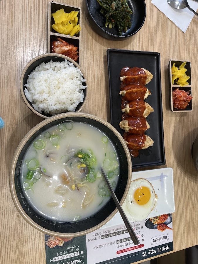 Yeonhui Gimbap Sinchon Branch