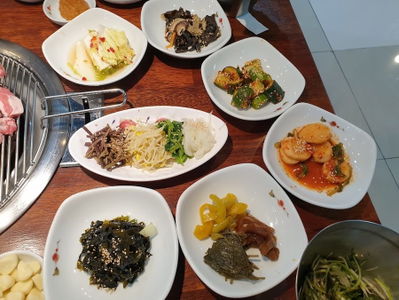 白雲炭火烤肉