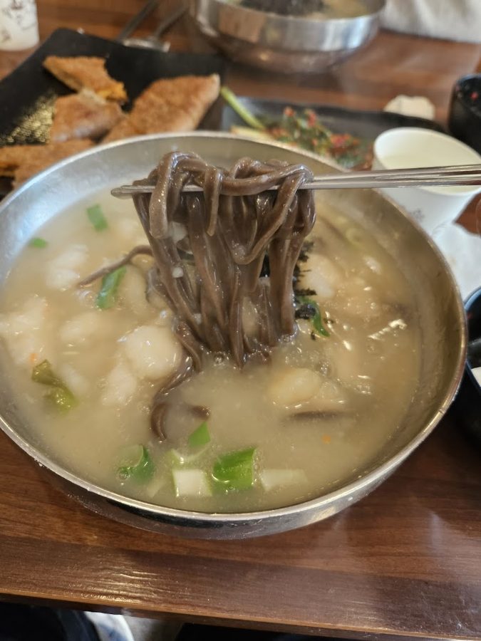 Bongpyeong Ongsimi Memil Kalguksu