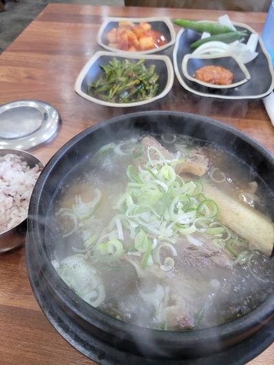 기운센갈비탕