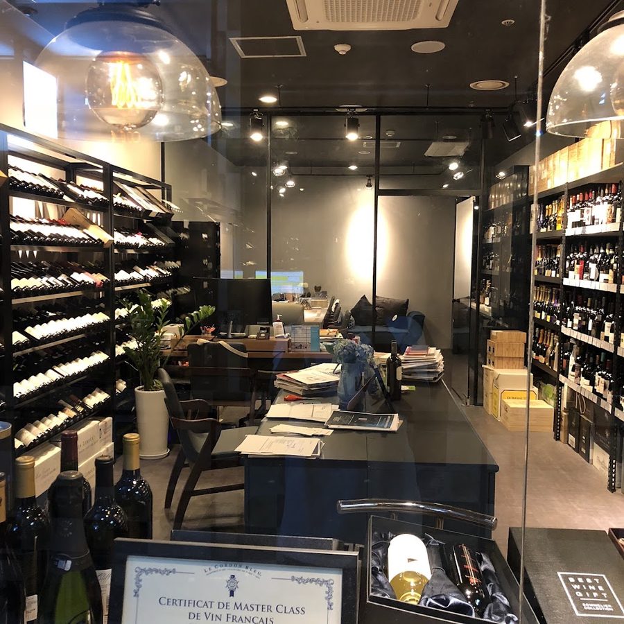Wine Collector