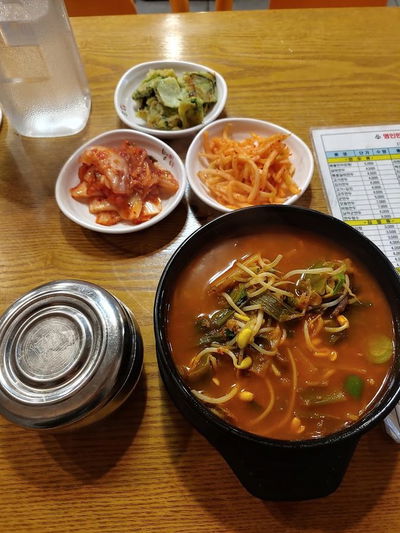 Myeongin Mandu Cha Hospital Intersection Branch