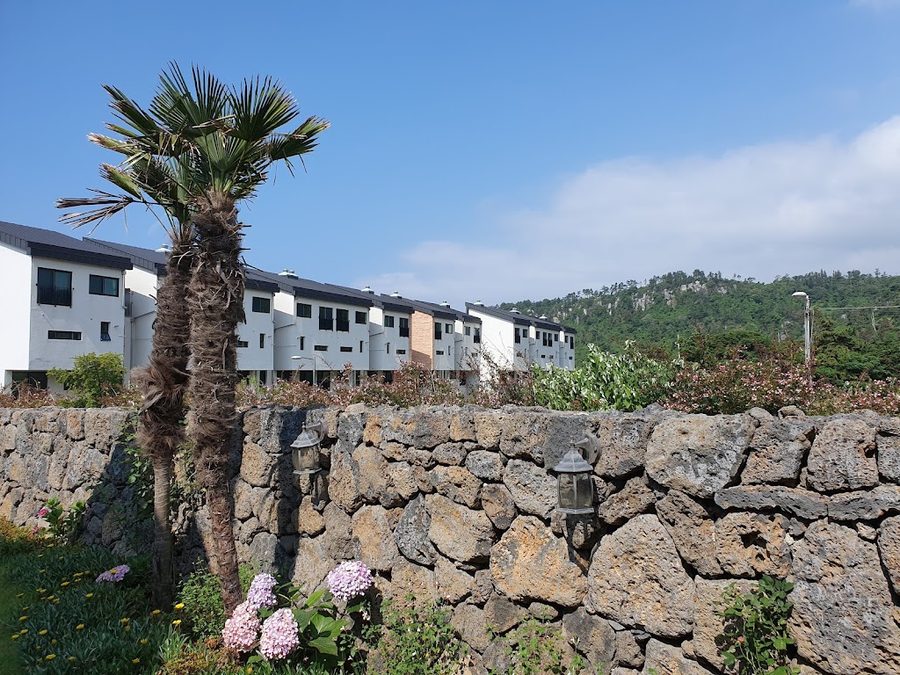 Seogwipo Jungmun Herb Private Pension