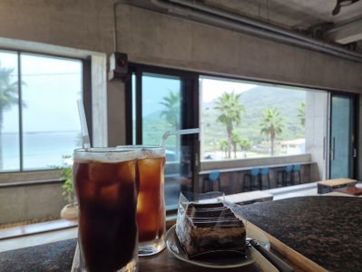 Yaya Cafe