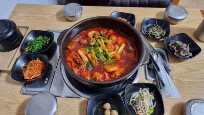 Wondumak Kalguksu