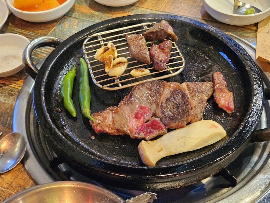 Kkuseokji Dolpan Hanu Yeonsinnae 2nd Branch