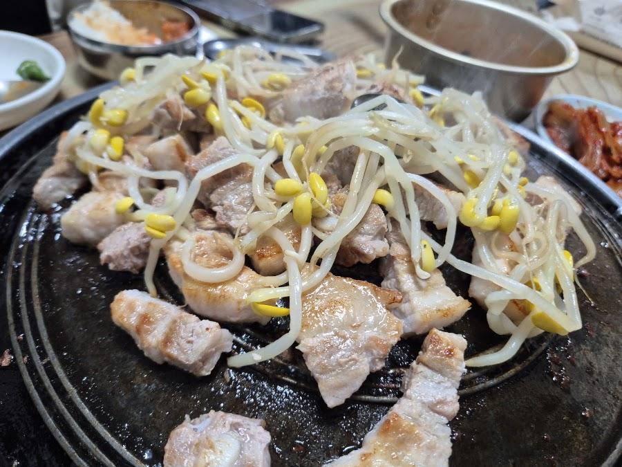 Jinseong Restaurant