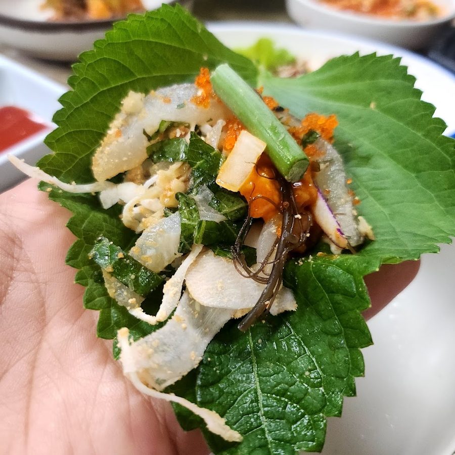 돌고래 철따라맛따라