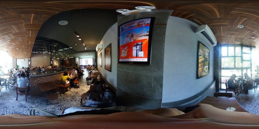 Phuc Long Coffee & Tea