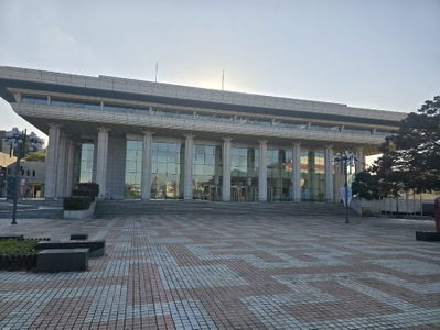 중극장