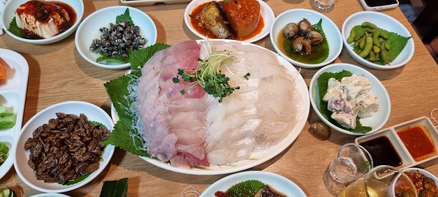 Gangwon Hoetjip