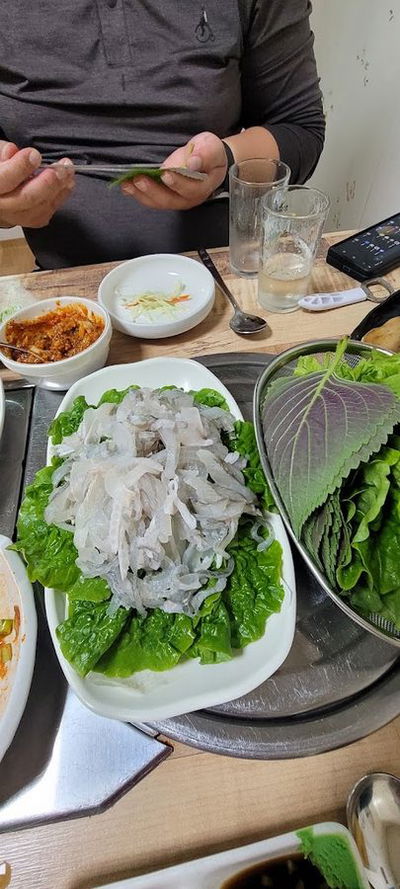 산아래