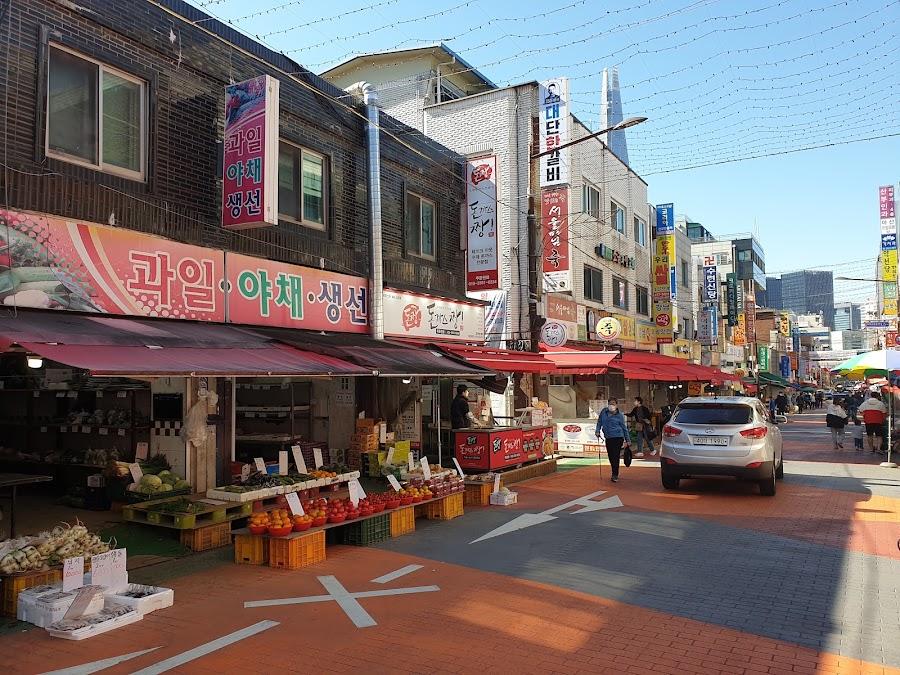 Bangi Market