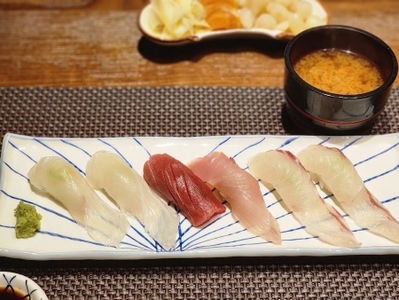 Baekhyangmok Sushi